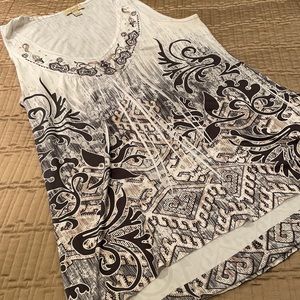 One World top, sleeveless, blk/wht print, M
